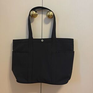 Black LuluLemon Daily Multi Pocket tote Bag